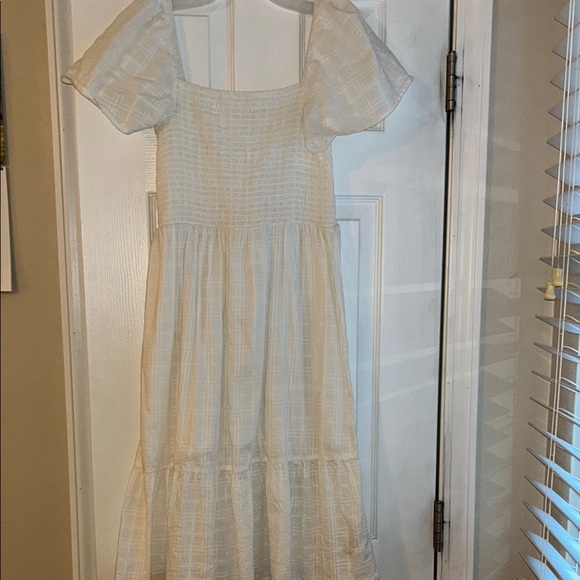 GAP Dresses & Skirts - GAP White Midi Dress 100% Cotton